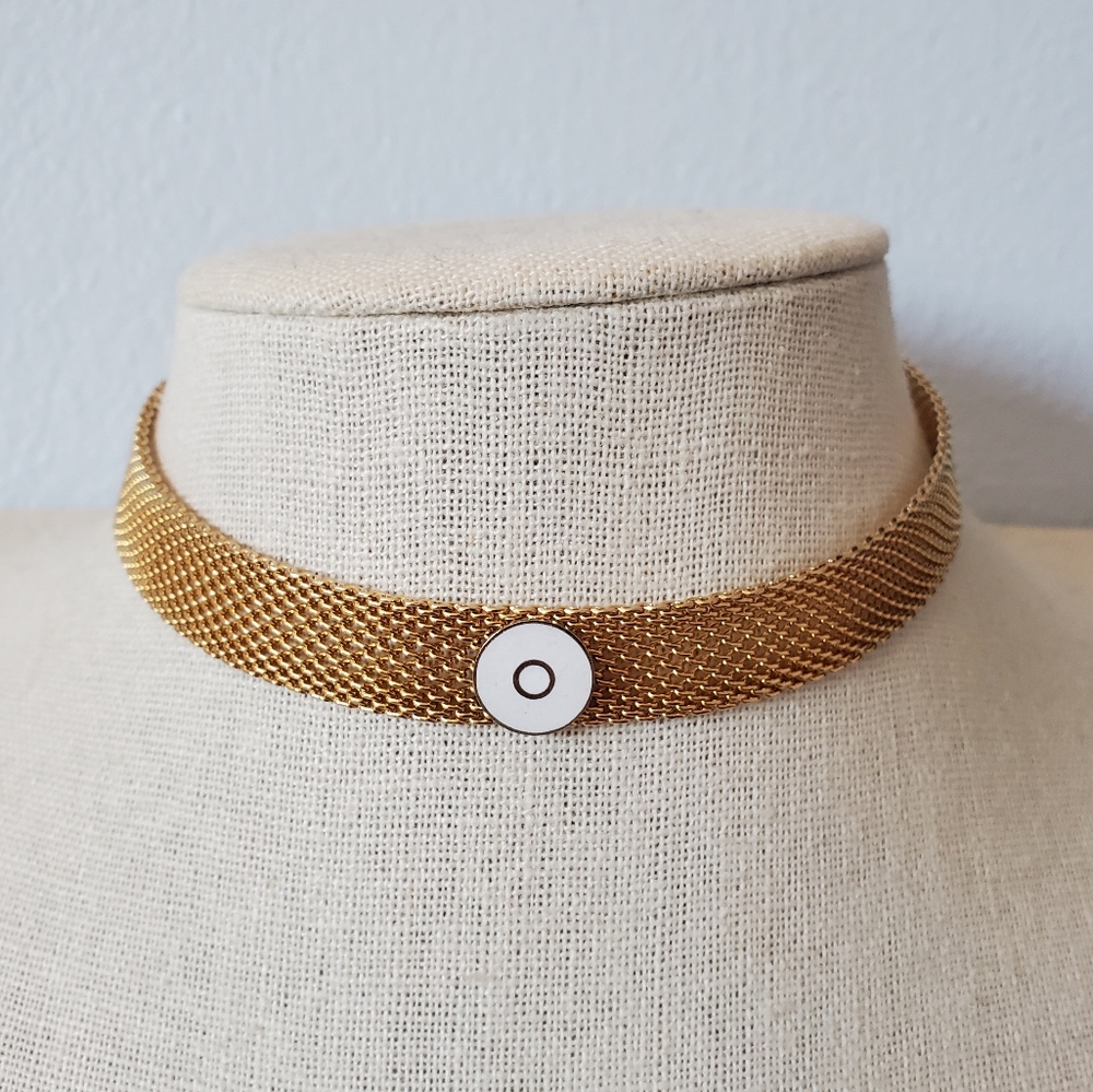 Vintage Gold Tone White Enamel Circle Mesh Choker Necklace